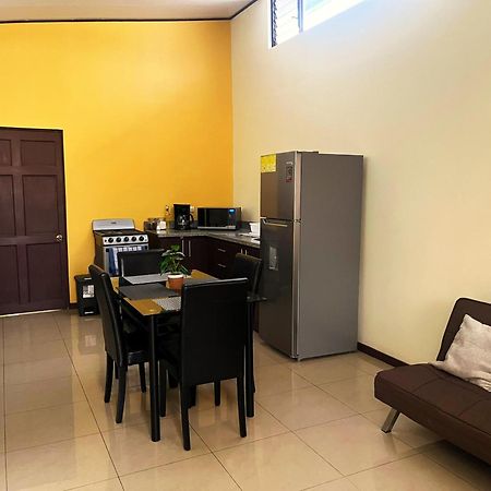 Apartamentos Guzman El Tejar エクステリア 写真
