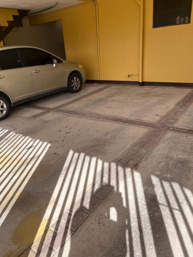 Apartamentos Guzman El Tejar エクステリア 写真