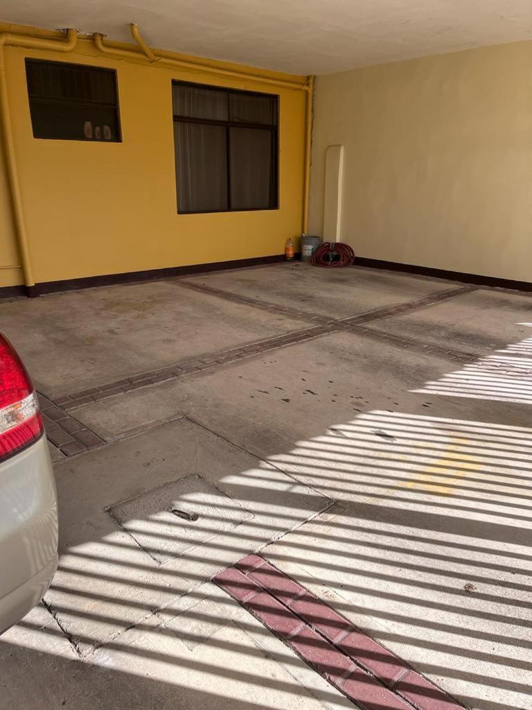 Apartamentos Guzman El Tejar エクステリア 写真